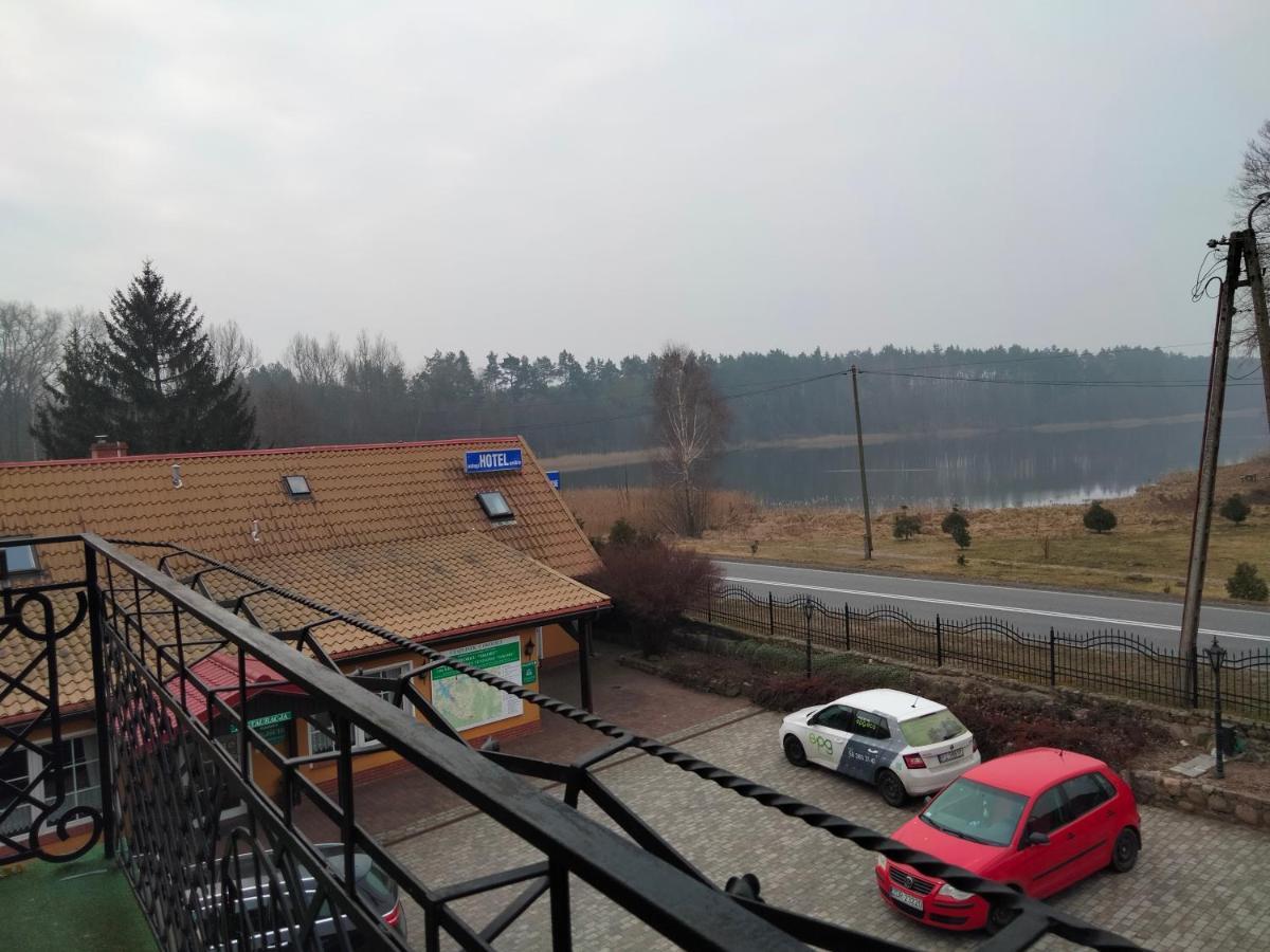 Zajazd Restauracja Machliny Bagian luar foto