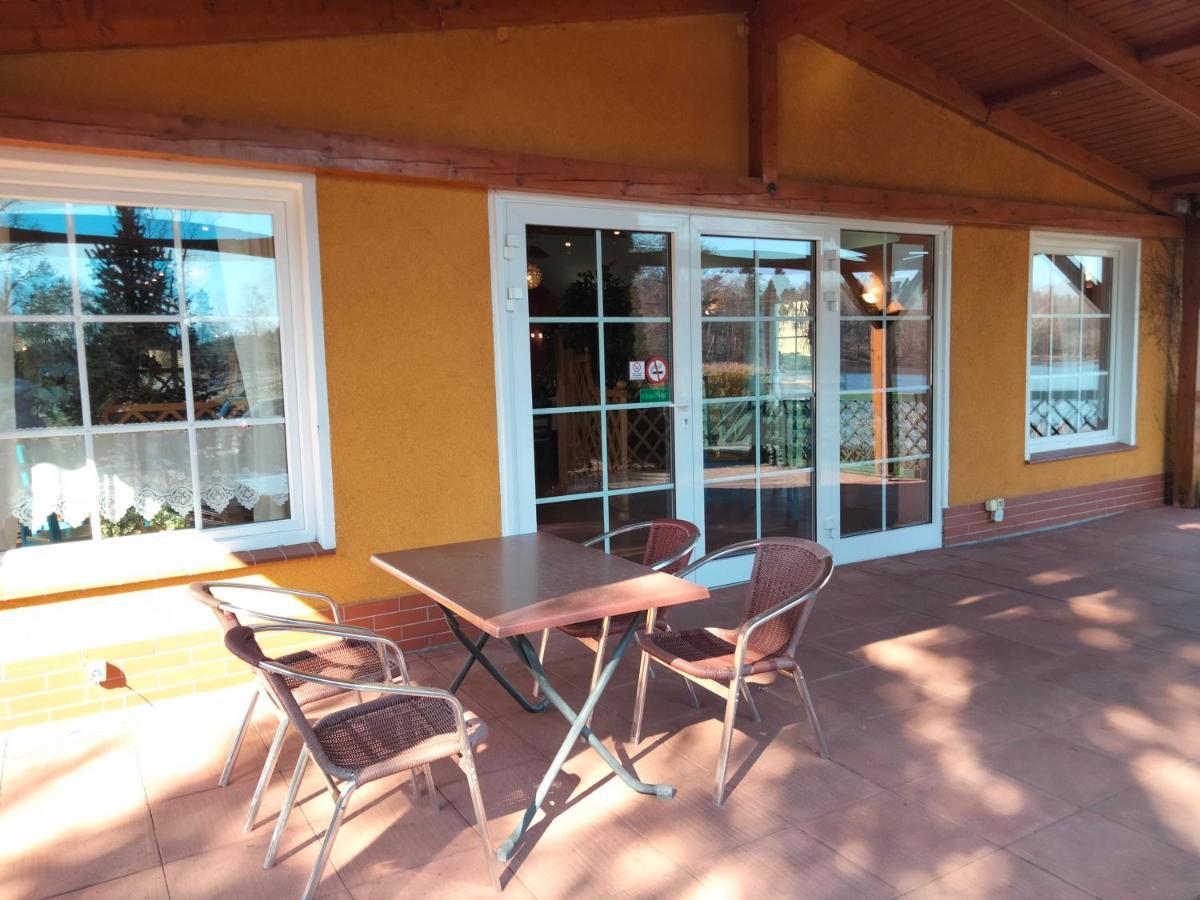 Zajazd Restauracja Machliny Bagian luar foto