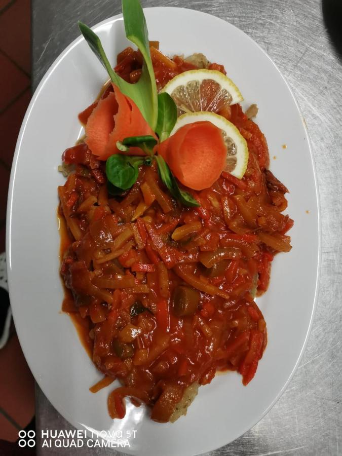 Zajazd Restauracja Machliny Bagian luar foto